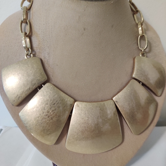 Vintage KJL Kenneth Jay Lane Tribal "Gladiator" Statement Necklace Matte Gold - Picture 3 of 11